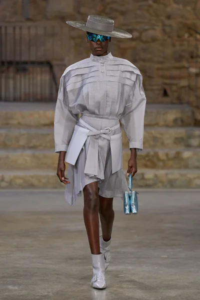 Look 6